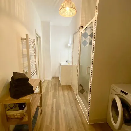 Hyper Centre - Ecusson * Кастр