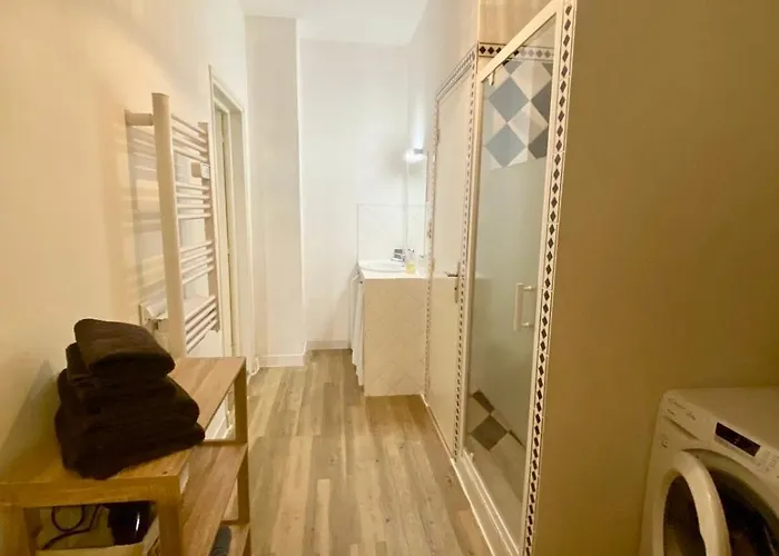 Hyper Centre - Ecusson * Кастр